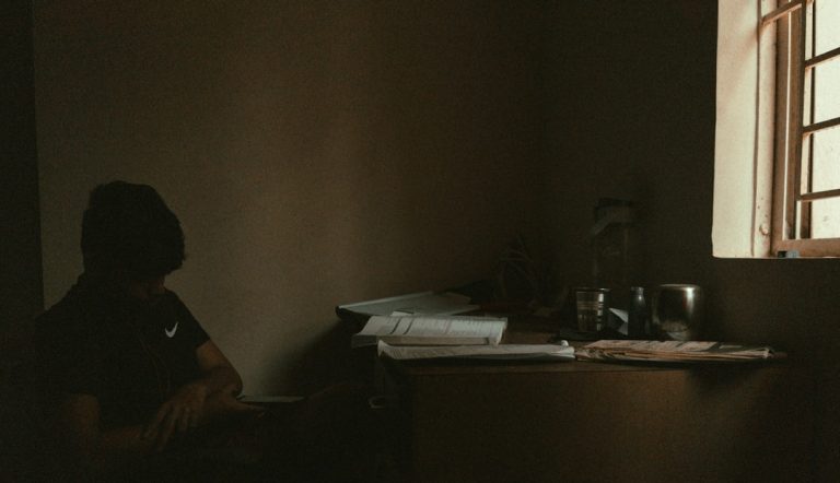 Photo Therapist and patient